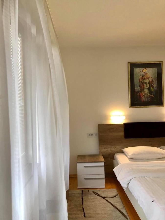 Konak Nestor Bungalows Скопие Екстериор снимка